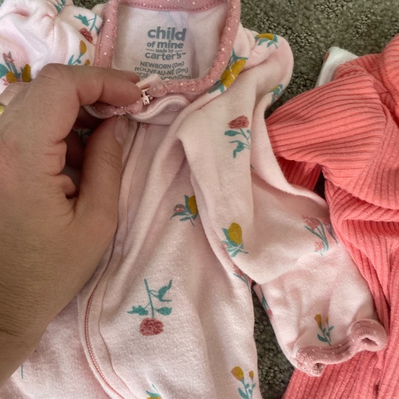 Baby girl newborn bundle lot - Picture 3 of 8